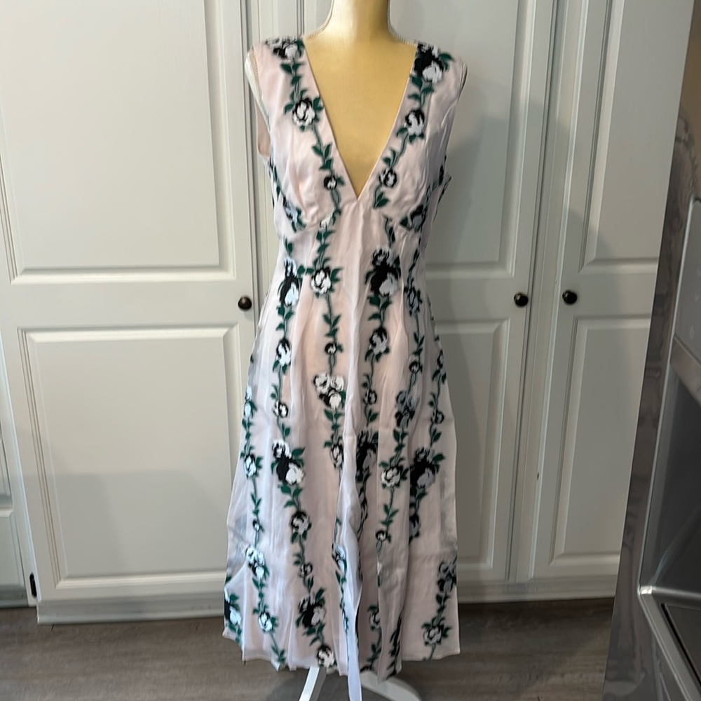 NWT Lela Rose midi floral dress